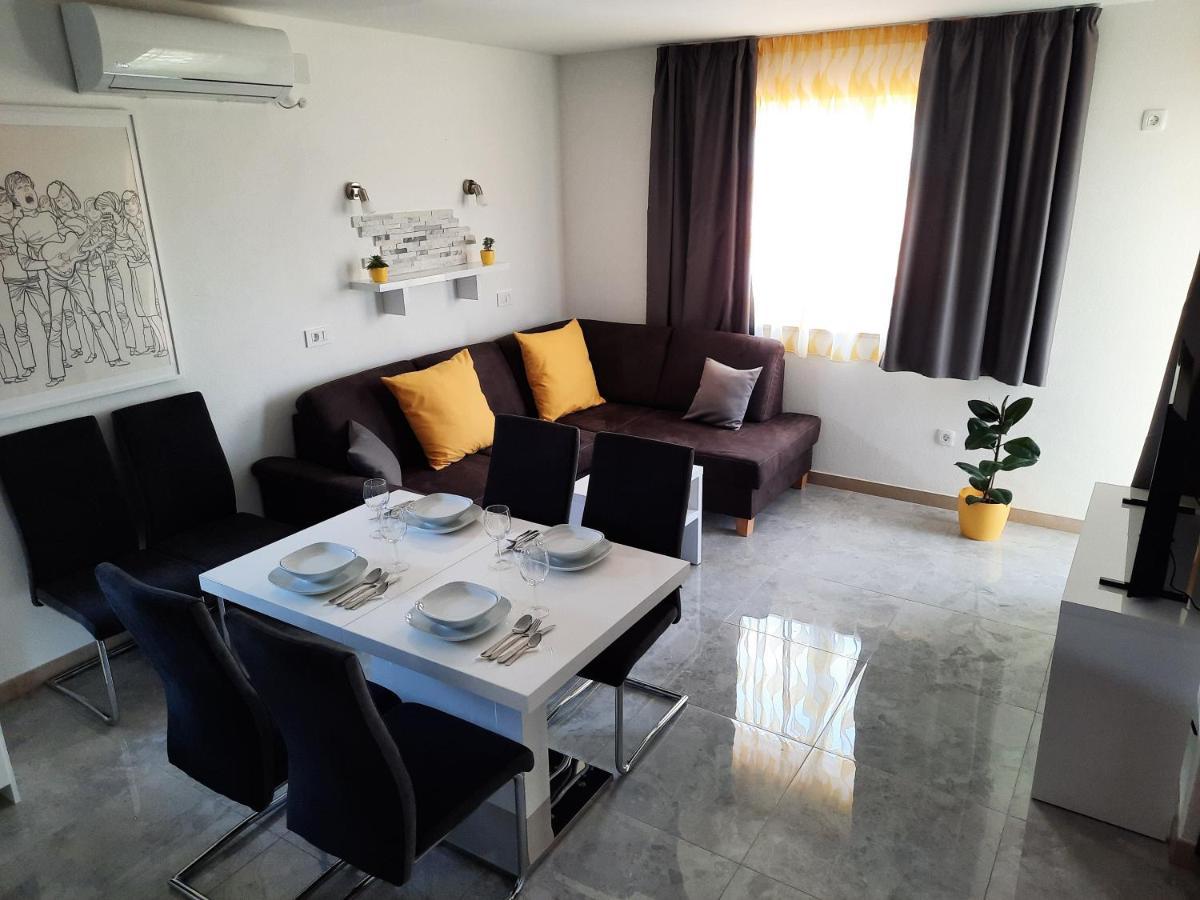 Apartmani Scripea Skrip Exterior photo