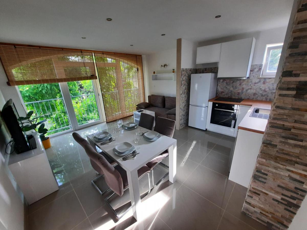 Apartmani Scripea Skrip Exterior photo